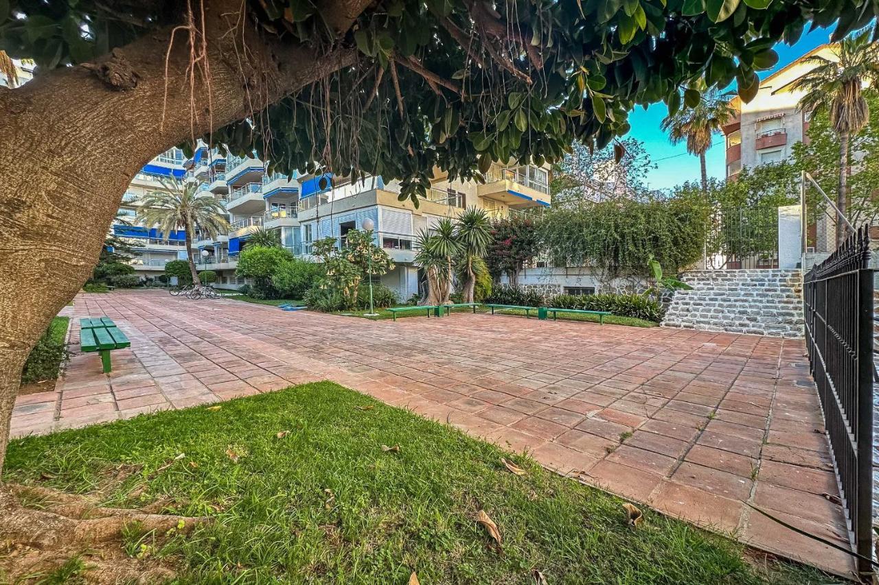 Apartamentos Dr28 A 250 M De La Playa Fuengirola Kültér fotó