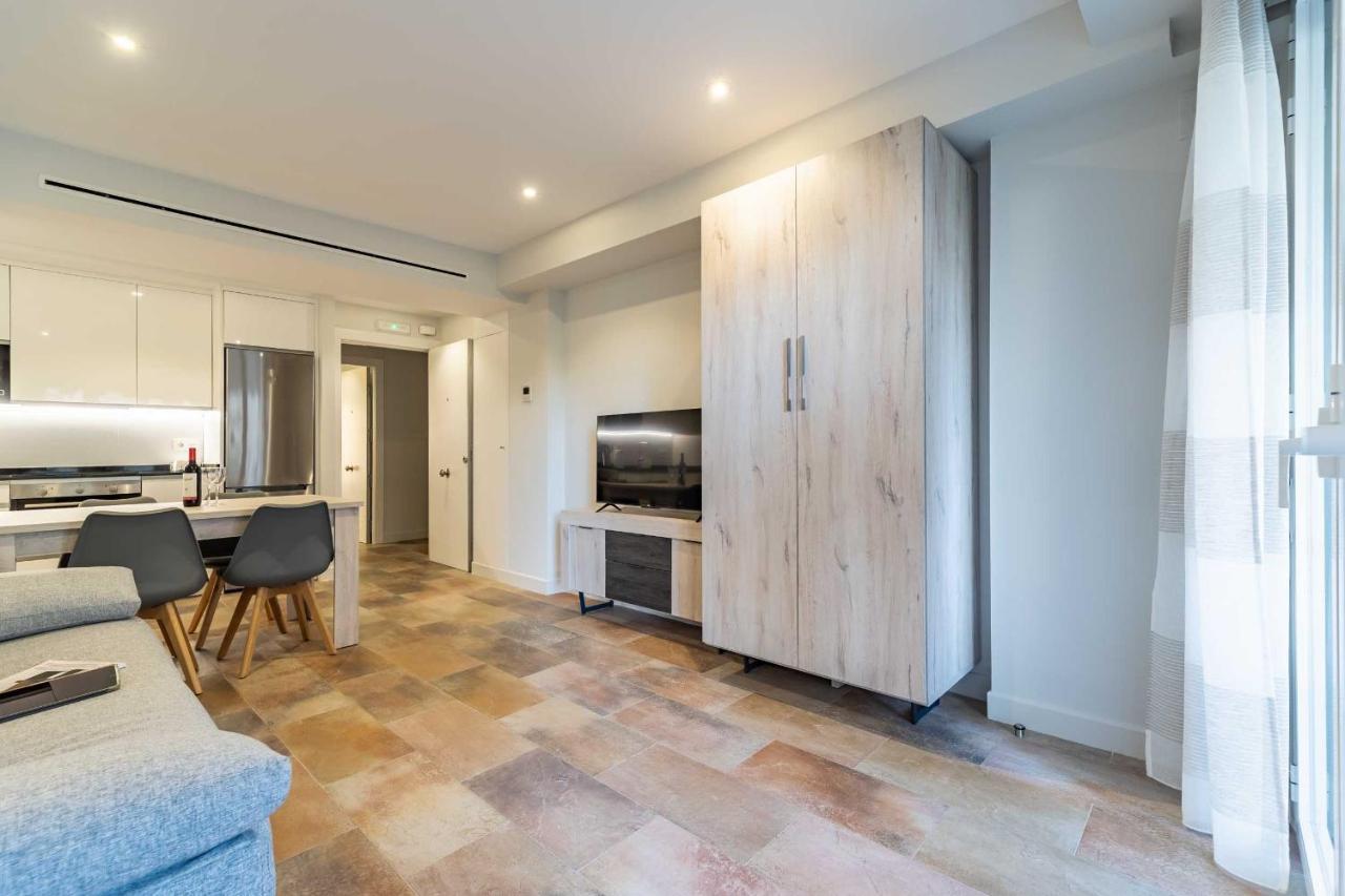 Apartamentos Dr28 A 250 M De La Playa Fuengirola Kültér fotó
