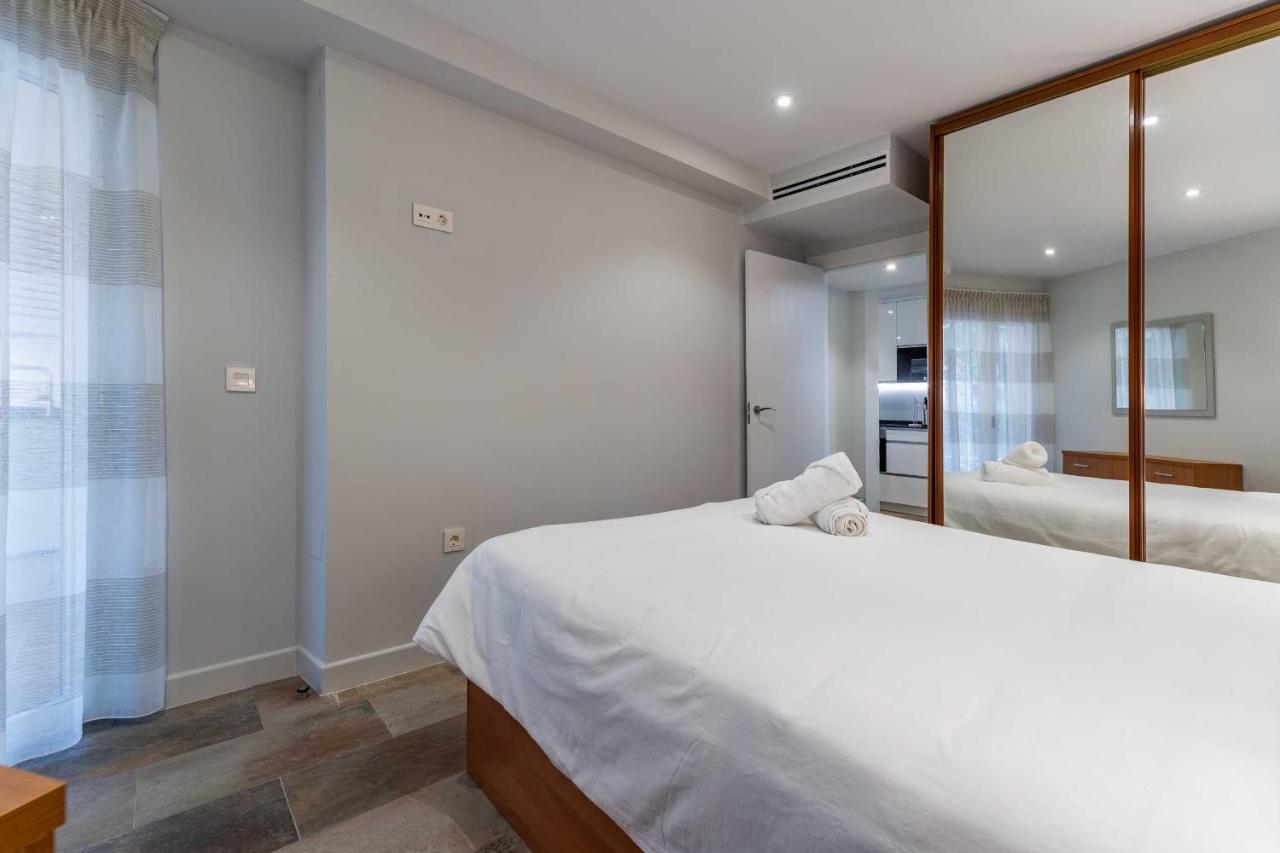 Apartamentos Dr28 A 250 M De La Playa Fuengirola Kültér fotó
