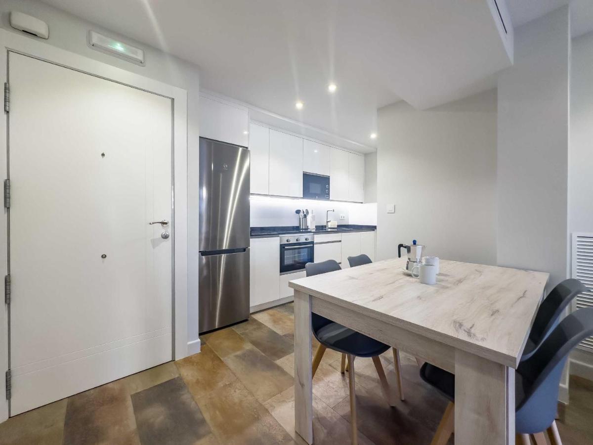 Apartamentos Dr28 A 250 M De La Playa Fuengirola Kültér fotó