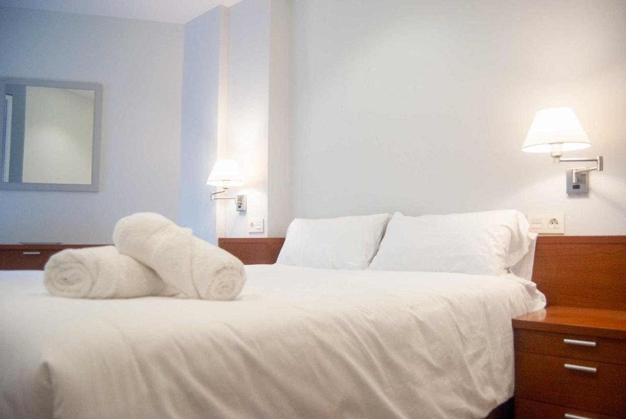 Apartamentos Dr28 A 250 M De La Playa Fuengirola Kültér fotó